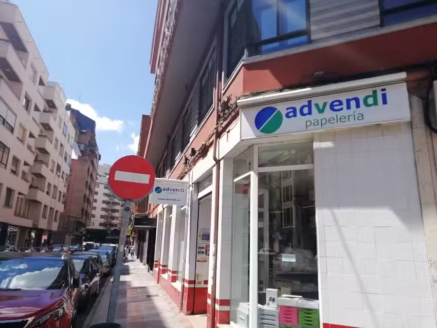 Advendi papelería (tienda en León)