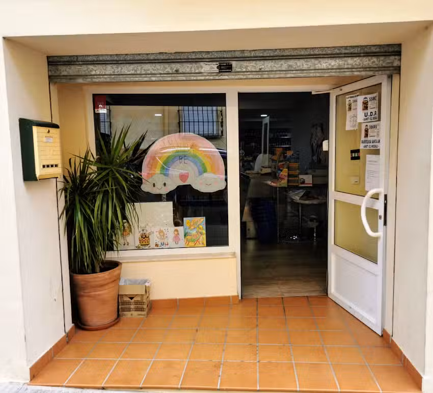 Alimentación y Papelería Estela