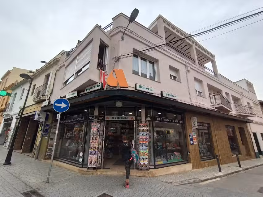 Arenas Llibreria Papereria Loteries