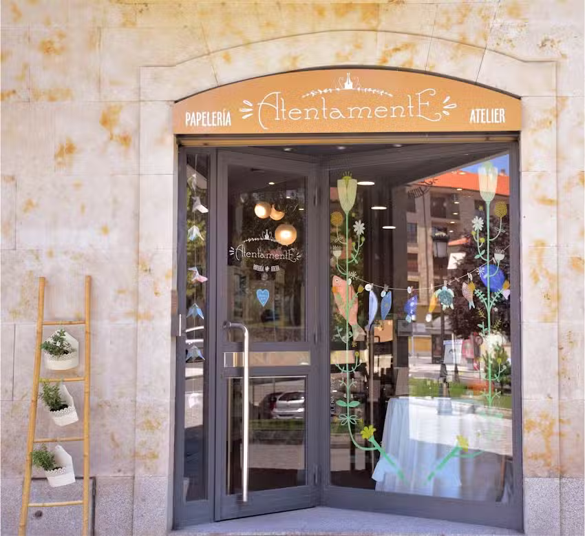 Atentamente Papeler&iacute;a-Atelier