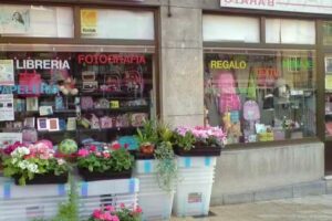 Bazar Barato Barato La Tienda de Oli