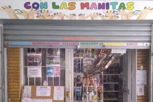 Con Las Manitas