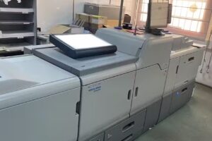 E Farré División Gráfica