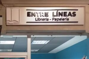 Entre Líneas