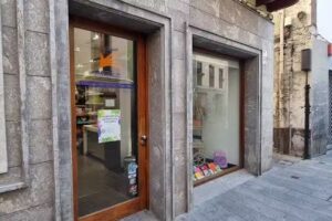 Eskuz Manualidades & Bellas Artes