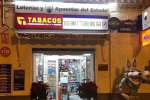Estanco Loterías Lobosillo/Tabacco shop