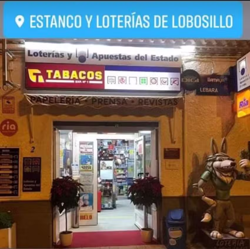 Estanco Loterías Lobosillo/Tabacco shop