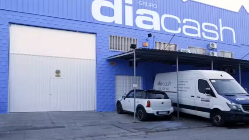 Grupo Dia Cash – Papelería e imprenta Granada