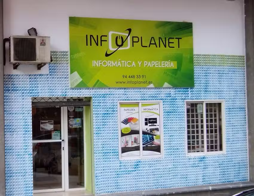 INFOPLANET Tienda de Informática – Reparación de ordenadores – Papelería Bilbao