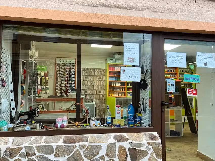 Kalika Merceria y Arreglos, papeler&iacute;a, droguer&iacute;a