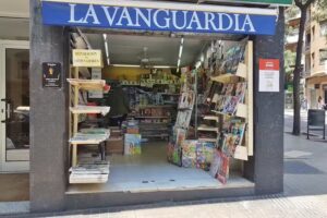 Kiosco-Libreria-Estanc Tabacs 5º Continente (Expend. 71)