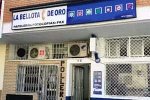 La Bellota de Oro loterias y apuestas. Paquetería. Papelería