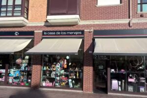 La Casa De Los Menajes