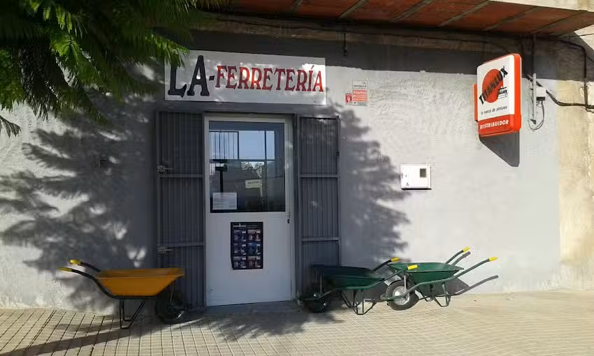 LA FERRETERIA