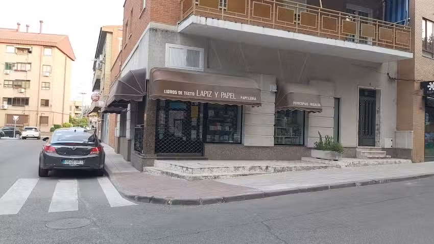 L&aacute;piz y Papel