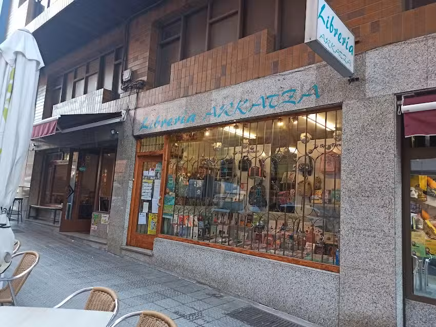 Librer&iacute;a Arkatza Portugalete