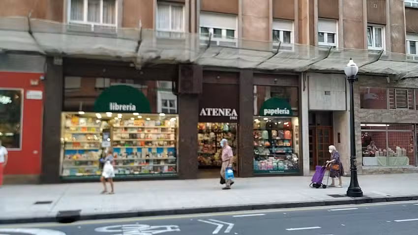 Librería Atenea