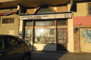 Librería & Papelería Alzania