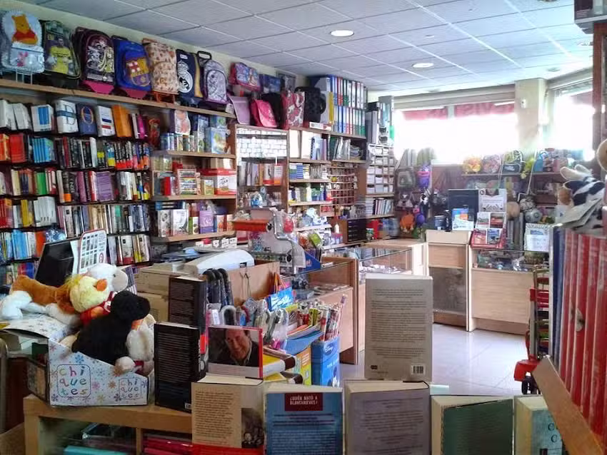 Librer&iacute;a Papeler&iacute;a Guill&eacute;n