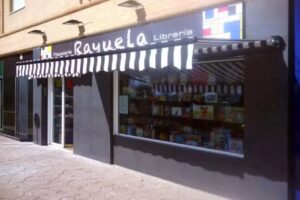 LIBRERÍA PAPELERÍA RAYUELA
