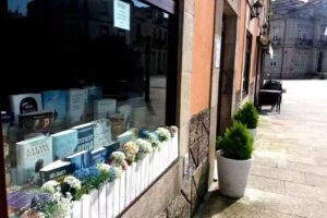 Librer&iacute;a Plaza