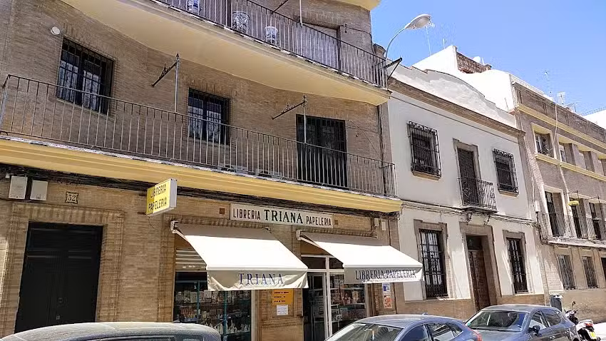 Libreria Triana