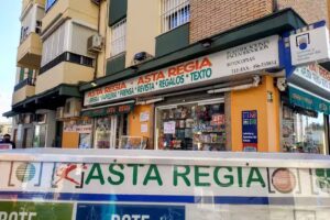 Librería Y Papelería Asta Regia