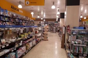 Llibreria, papereria i joguines a Les Corts (Caprabo de l’Illa Diagonal) | Abacus Cooperativa