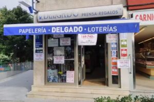 Loterías y papelería Delgado.Pick Up Seur