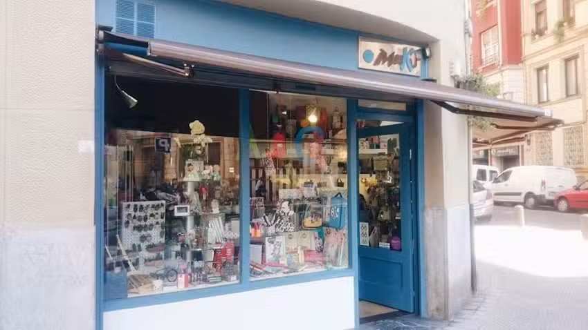 Maku Papelería Regalo Bilbao