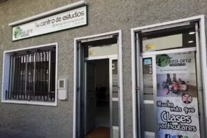 MARIA ORTIZ FORMACION