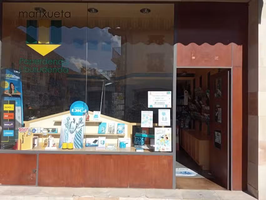 Martxueta Liburudenda – Papelería – Informática