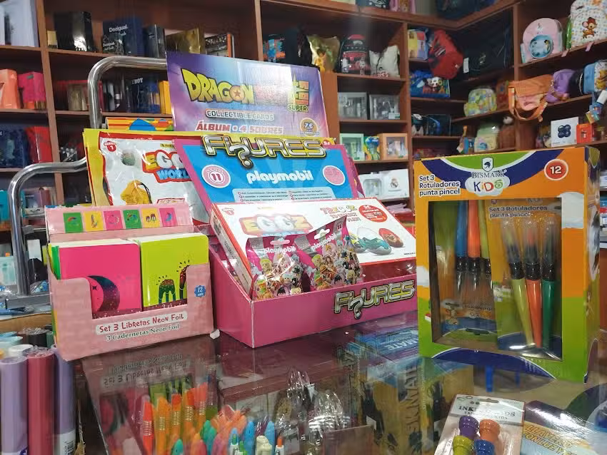 MONYUR PAPELERÍA, LIBRERIA