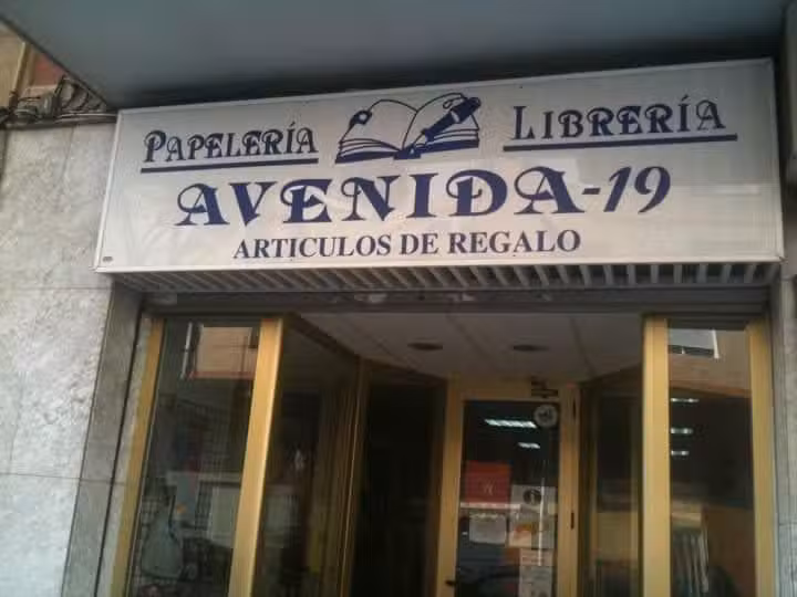 PAPELERÍA LIBRERÍA AVENIDA-19