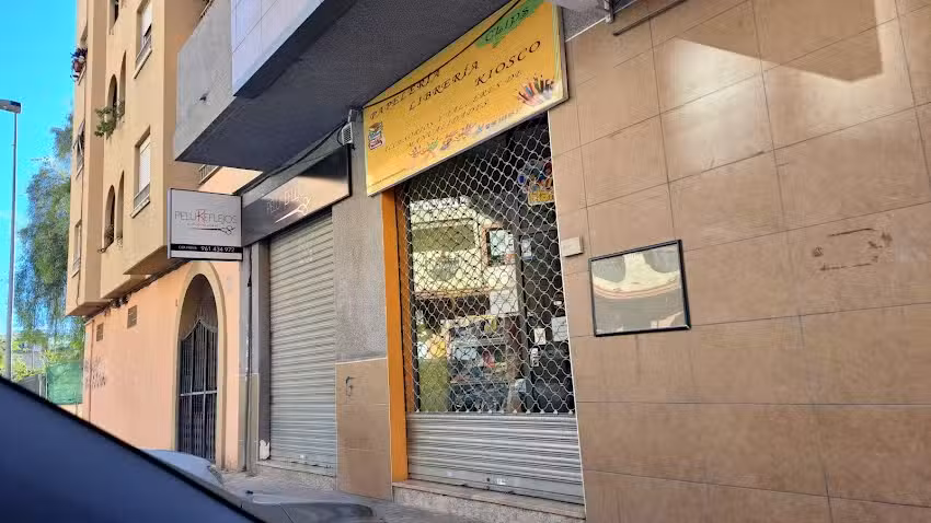 PAPELERIA LIBRERIA CLIPS