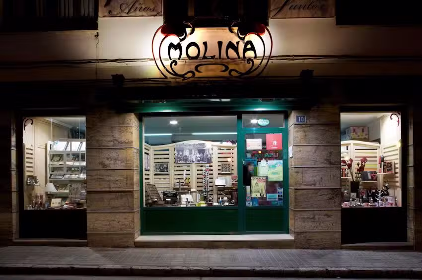 Papeler&iacute;a-Librer&iacute;a Molina