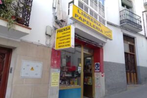 Papelería-Librería-Prensa JARAQUIDES