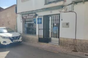 Papelería-Mercería El Dedal