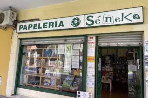 Papelería Seneka