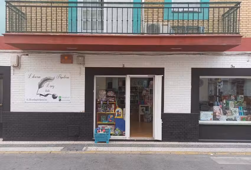 Papelería Torres de papel