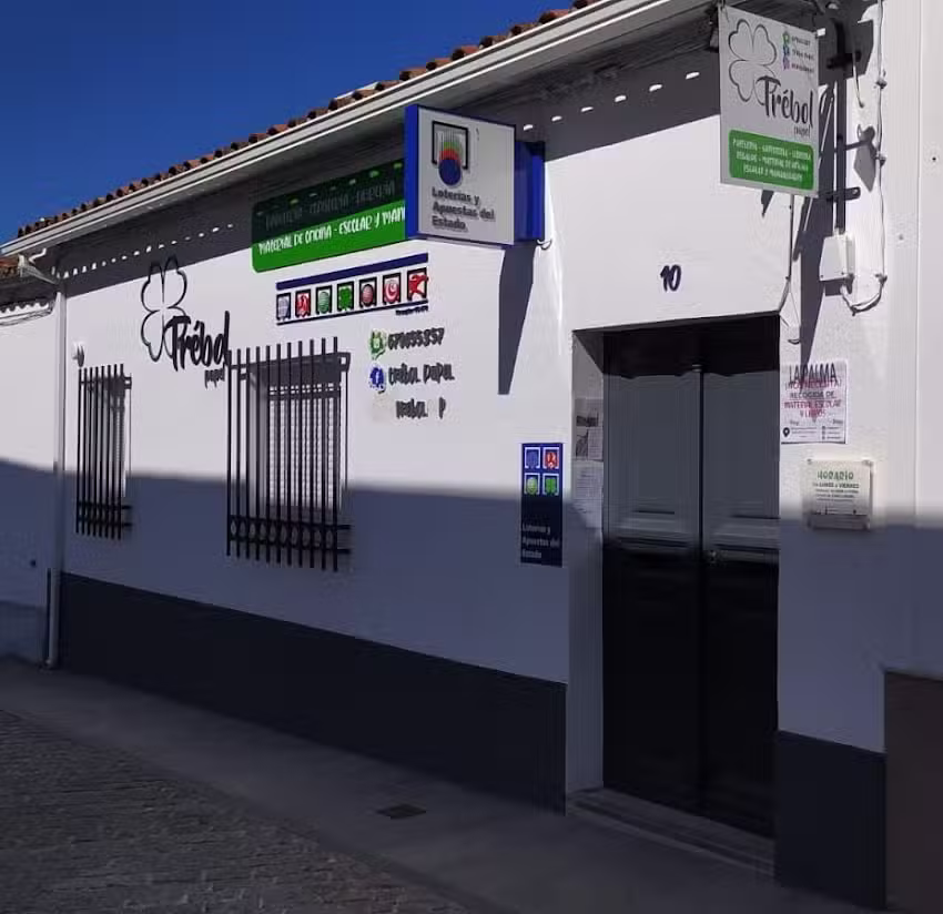 Papelería y Administración de Lotería «Trébol Papel» Valencia del Ventoso