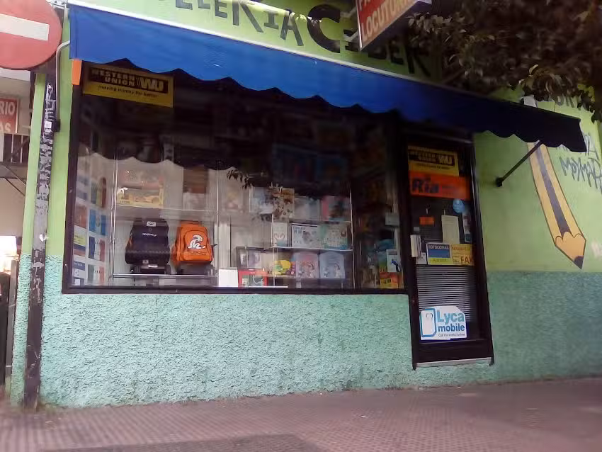 Papeleria y locutorio Moymar