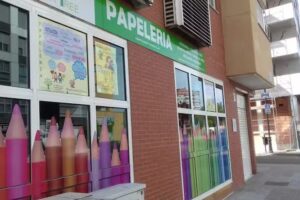 PAPER TREE PAPELERIA