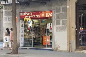 Papereria i Llibreria Aura