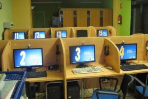 Prensa – Locutorio Paris-Tombuctú