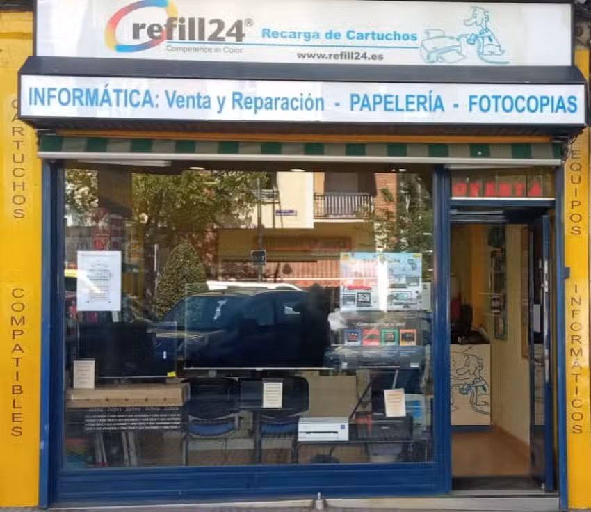Refill24 Avenida del Marqu&eacute;s de Corbera 12, Madrid.
