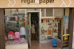 Regal i Paper