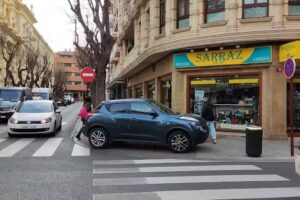 SARRAZ PAPELERÍA LIBRERÍA.