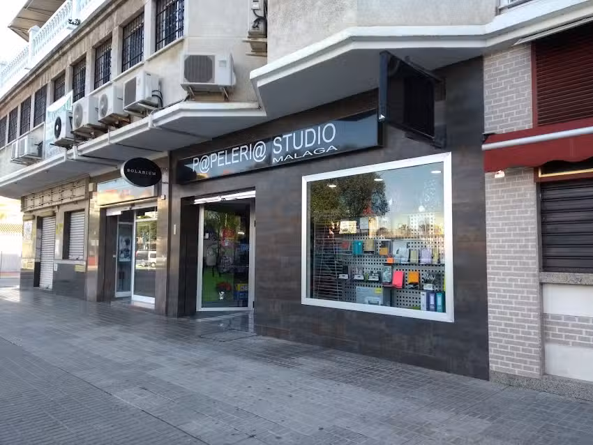 Studio Málaga Suministro de Oficina S.L.