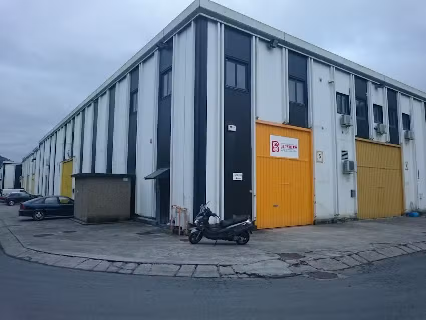 Suministros a papelerias Begai S.L.